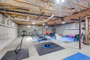 113 S 32nd St, Wyandanch, NY 11798 - Photo 14