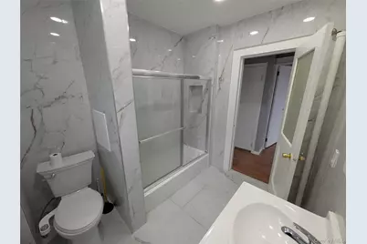 85-57 151st Street #2FL, Jamaica, NY 11432 - Photo 12