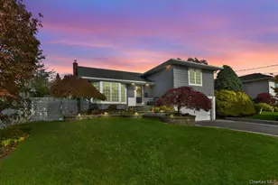 72 Narwood Rd, Massapequa, NY 11758 - Photo 4