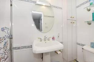 72 Narwood Rd, Massapequa, NY 11758 - Photo 22