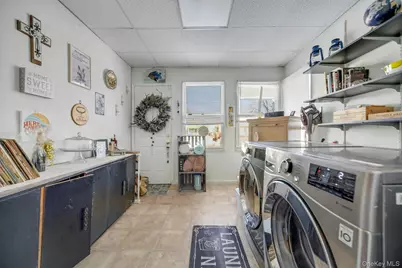 156 Revere Avenue, Bronx, NY 10465 - Photo 10