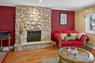 815 Iris Pl, West Hempstead, NY 11552 - Photo 12