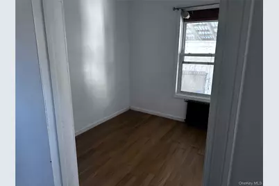 113-17 95th Avenue #1st floor, Richmond Hill, NY 11419 - Photo 12