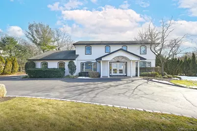 17 Susan Lane, Dix Hills, NY 11746 - Photo 38