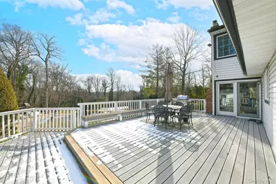 17 Susan Lane, Dix Hills, NY 11746 - Photo 28