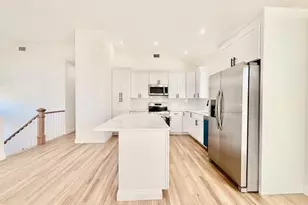 10 Amarr Dr, Shirley, NY 11967 - Photo 8