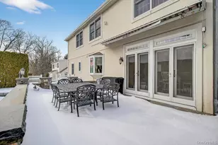 1309 Shelbourne Ave, Mamaroneck, NY 10543 - Photo 40