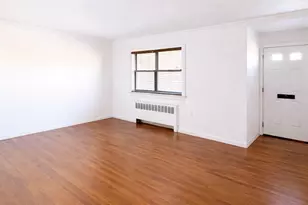 75-35 217th St, Oakland Gardens, NY 11364 - Photo 6