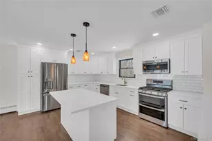 2 Chapel Ct, Orangeburg, NY 10962 - Photo 10