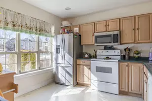 15 Troy Ln, Highland, NY 12528 - Photo 2