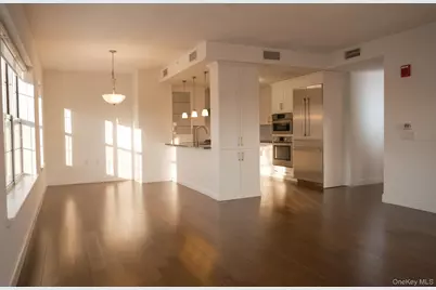 10 Byron Place #601, Larchmont, NY 10538 - Photo 1