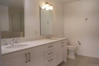 10 Byron Place #601, Larchmont, NY 10538 - Photo 8