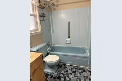 43 2nd Street #2nd Floor, Ronkonkoma, NY 11779 - Photo 6