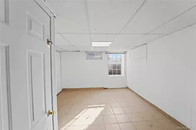 21 Francisco Ave Francisco Ave, Central Islip, NY 11722 - Photo 36