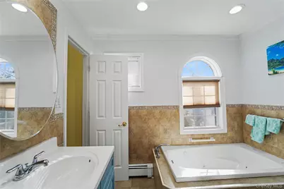 21 Francisco Ave Francisco Ave, Central Islip, NY 11722 - Photo 12