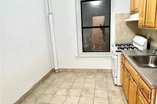 4396 Furman Ave, Bronx, NY 10466 - Photo 2