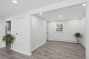 22 W Marshall Dr, Poughkeepsie, NY 12601 - Photo 12
