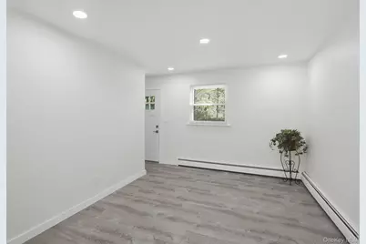 22 W Marshall Drive, Poughkeepsie, NY 12601 - Photo 14