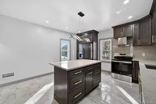 62 Poplar St, Newburgh, NY 12550 - Photo 12