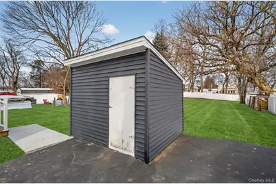 62 Poplar Street, Newburgh, NY 12550 - Photo 32