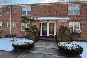 194-20A 39th Ave, Flushing, NY 11358 - Photo 2