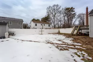 14 Walnut St, Wyandanch, NY 11798 - Photo 18