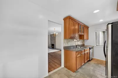 89 N Broadway #213, White Plains, NY 10603 - Photo 10