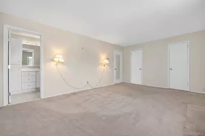 89 N Broadway #213, White Plains, NY 10603 - Photo 34