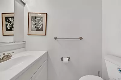 89 N Broadway #213, White Plains, NY 10603 - Photo 28