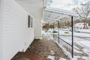 3 Brenner Rd, Coram, NY 11727 - Photo 4