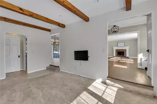 7 Flamingo Dr, Smithtown, NY 11787 - Photo 8