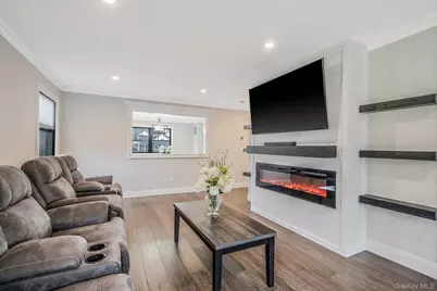 665 Mount Sinai Coram Road, Mount Sinai, NY 11766 - Photo 12