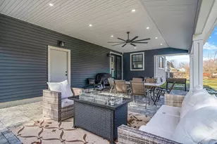 665 Mount Sinai-Coram Rd, Mount Sinai, NY 11766 - Photo 30