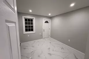 2819 Schurz Ave, Bronx, NY 10465 - Photo 8