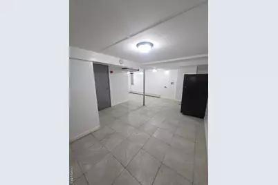 10532 192nd Street, Saint Albans, NY 11412 - Photo 12