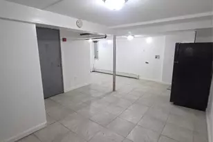 105-32 192nd St, Saint Albans, NY 11412 - Photo 12