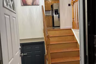 97 Arlington Ave, Valley Stream, NY 11580 - Photo 2