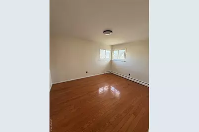 97 Arlington Avenue, Valley Stream, NY 11580 - Photo 8