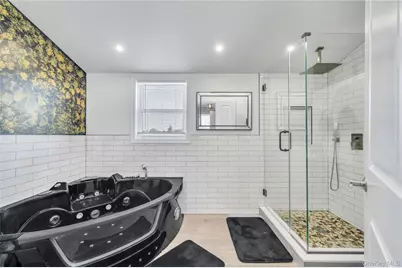 19 Radburn Drive, Commack, NY 11725 - Photo 14