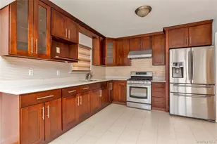 150-40 16th Rd, Whitestone, NY 11357 - Photo 4