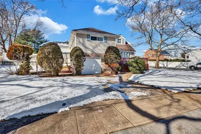 94 Joan Court, Elmont, NY 11003 - Photo 4