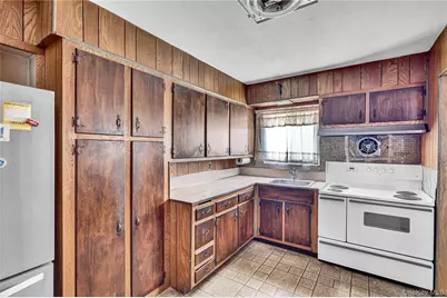 94 Joan Court, Elmont, NY 11003 - Photo 16