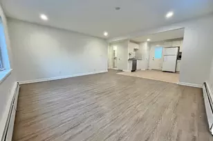 103 Bennett Ave, Yonkers, NY 10701 - Photo 8