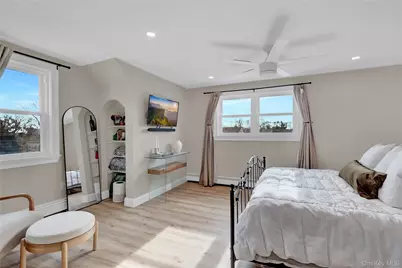 3887 Hudson Avenue, Seaford, NY 11783 - Photo 12