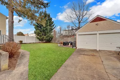 3887 Hudson Avenue, Seaford, NY 11783 - Photo 20