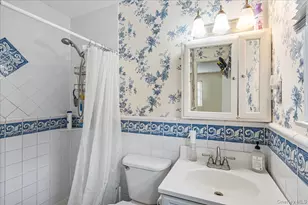 [Address not provided], Bayside, NY 11361 - Photo 16