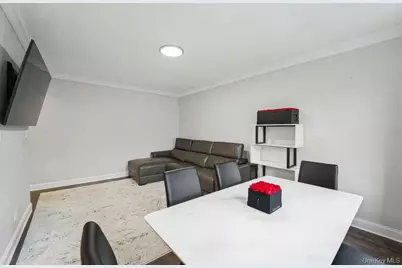 141-35 78th Road #2-M, Kew Gardens, NY 11367 - Photo 2