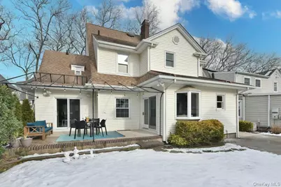 62 Hudson Road, Floral Park, NY 11001 - Photo 30