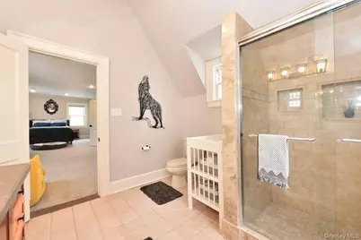 62 Hudson Road, Floral Park, NY 11001 - Photo 24