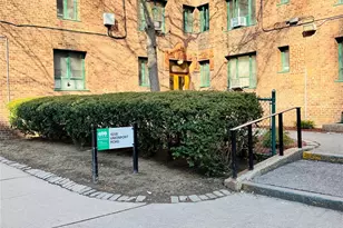 1558 Unionport Rd, Bronx, NY 10462 - Photo 12